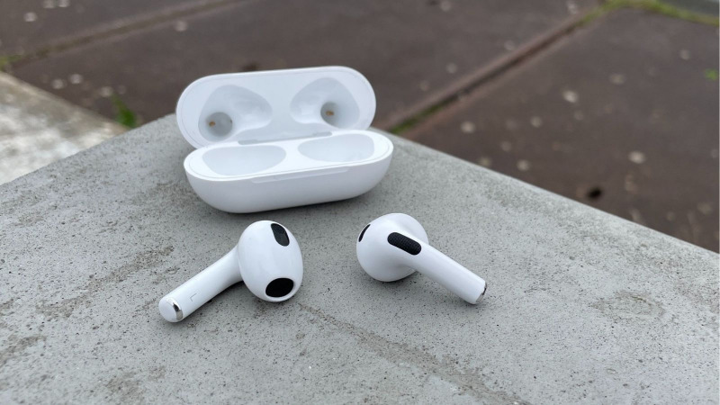 Cách Reset AirPods 7